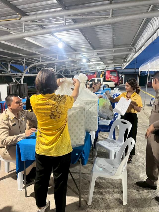 ภาพกิจกรรมรับมอบหีบบัตร รวมหีบบัตรเลือกตั้ง