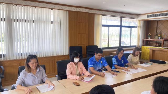 ประชุมบุคลากรของเทศบาลตำบลหน้าสตน ประจำปีงบประมาณ 2567