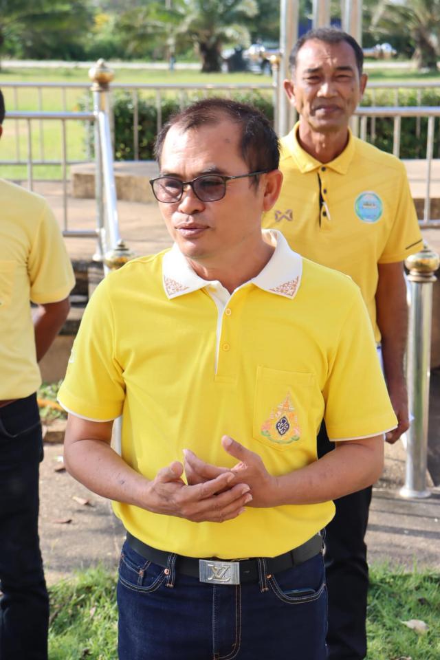 ภาพกิจกรรมเคารพธงชาติและร้องเพลงชาติไทย