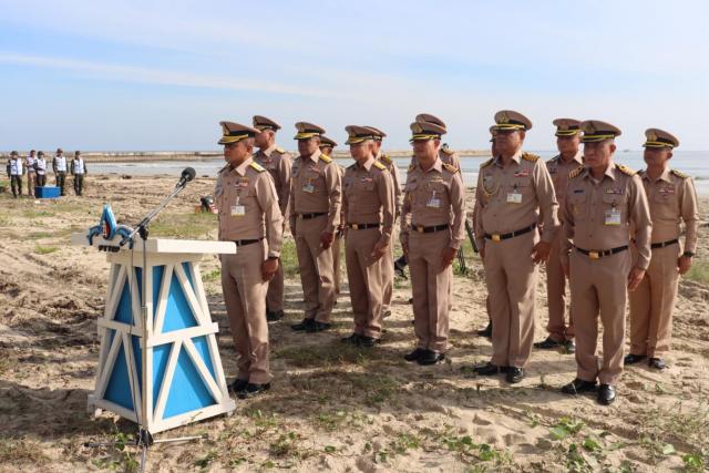 ประมวลภาพ กิจกรรมสร้างความตระหนักรู้ศูนย์อำนวยการรักษาผลประโยชน์ของชาติทางทะเล (ศรชล.)