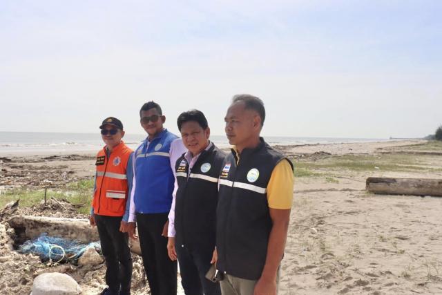 ประมวลภาพ กิจกรรมสร้างความตระหนักรู้ศูนย์อำนวยการรักษาผลประโยชน์ของชาติทางทะเล (ศรชล.)