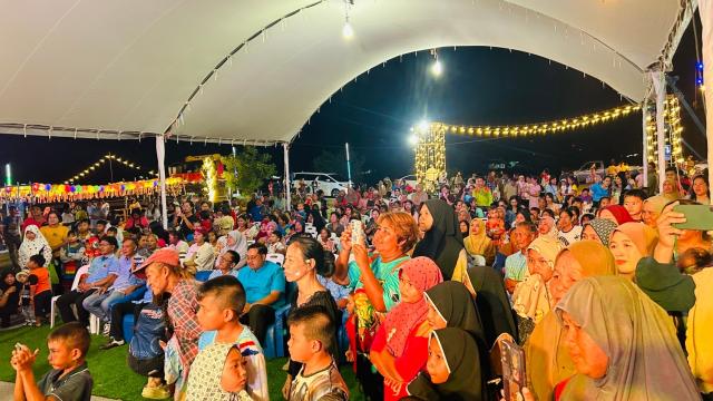 ประมวลภาพกิจกรรม กิจกรรมโครงการสืบสานประเพณีลอยกระทง ประจำปี 2567 ณ หาดแพรกเมือง